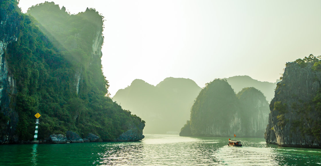 Vịnh Hạ Long – Kỳ Quan Thiên Nhiên